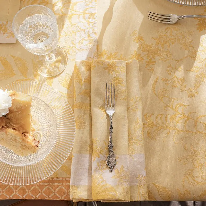 Jardin d'eden yellow napkin by le jacquard franais