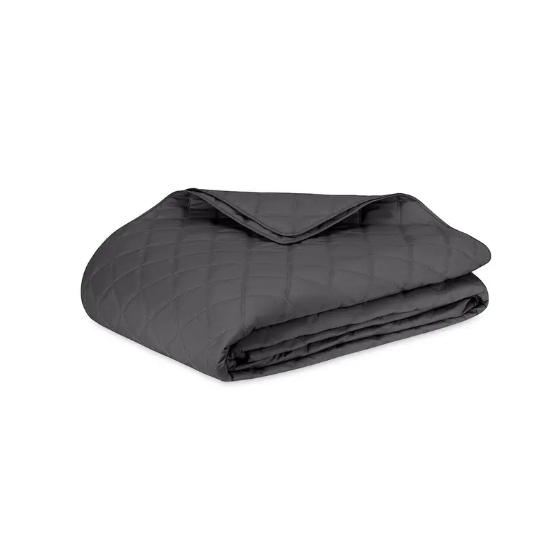 Matouk Milano Percale Quilt in Carbon