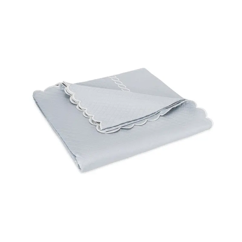 Classic Chain Scallop Matelasse Pool and Bone by Matouk