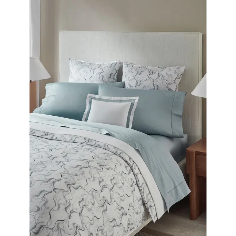 Muro Poolside Bedding by Sferra